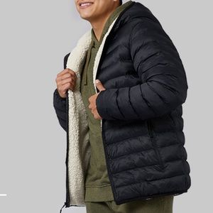 New with tag 32 Degrees sherpa lined black puffer jacket coat